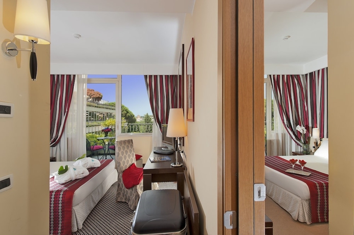 Imagen de la habitación del Hotel Cardinal St Peter. Foto 6