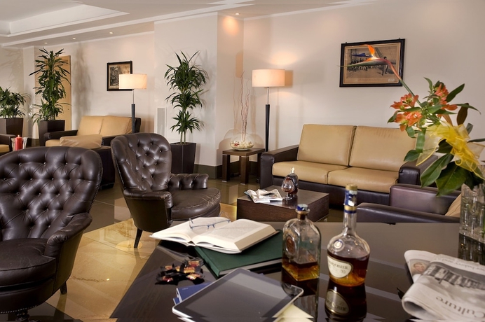 Imagen de los interiores del Hotel Cardinal St Peter. Foto 18