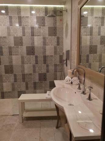 Imagen de la habitación del Hotel Cardinal, Vințu de Jos. Foto 4