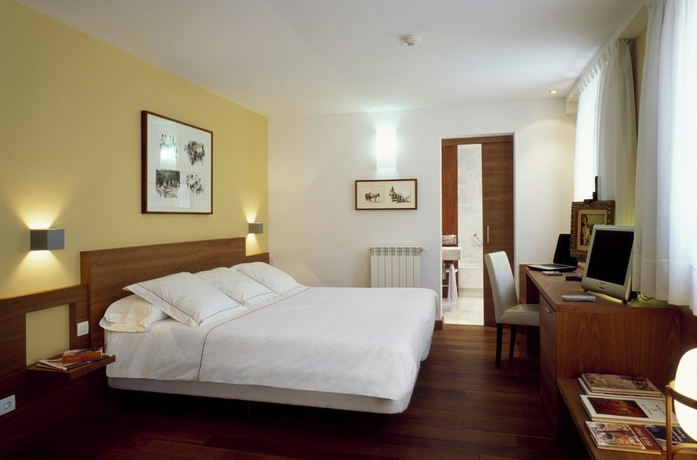 Imagen de la habitación del Hotel Cardós. Foto 2