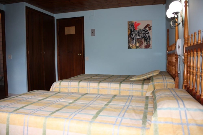 Imagen de la habitación del Hotel Cardós. Foto 6