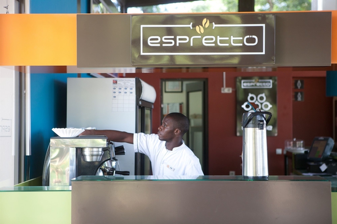 Imagen del bar/restaurante del Hotel Cardoso. Foto 4