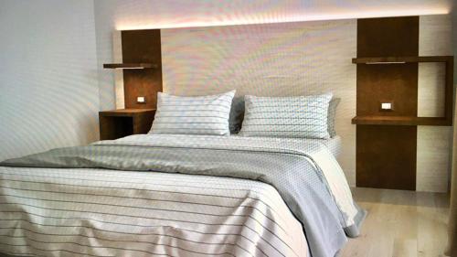 Imagen de la habitación del Hotel Carducci. Foto 6