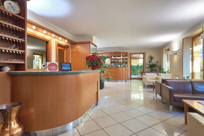 Imagen de los interiores del Hotel Careni Villa Italia. Foto 14