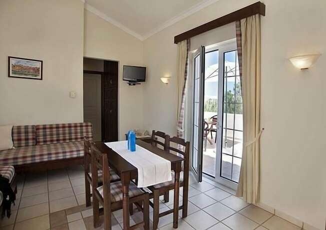 Imagen general del Hotel Caretta Beach. Foto 10