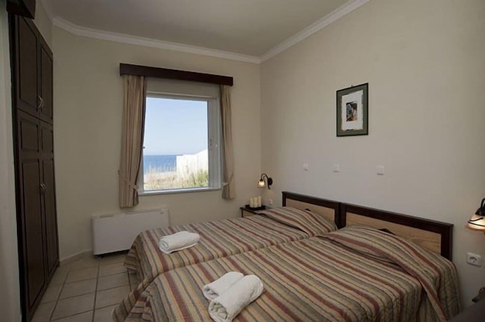 Imagen de la habitación del Hotel Caretta Beach. Foto 15