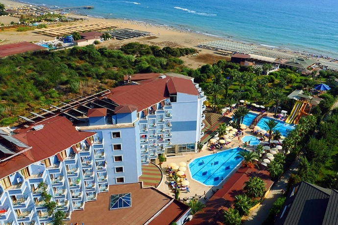 Imagen general del Hotel Caretta Beach Hotel. Foto 7