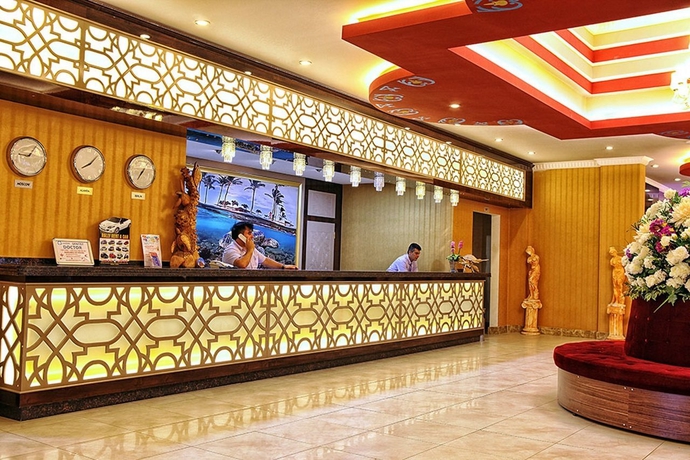 Imagen general del Hotel Caretta Beach Hotel. Foto 14