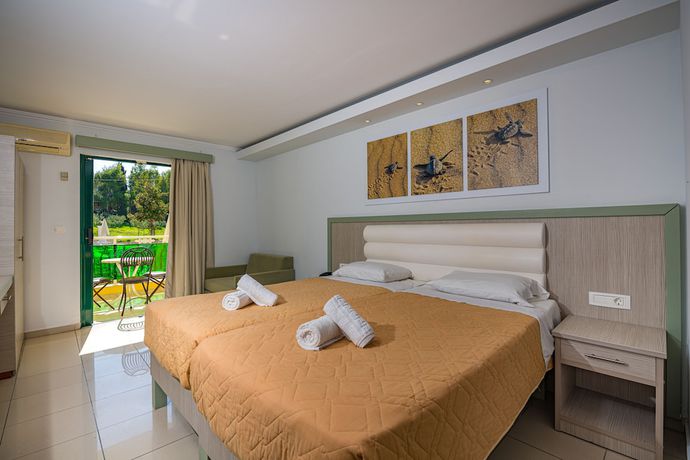 Imagen de la habitación del Hotel Caretta Beach Resort and WaterPark. Foto 2