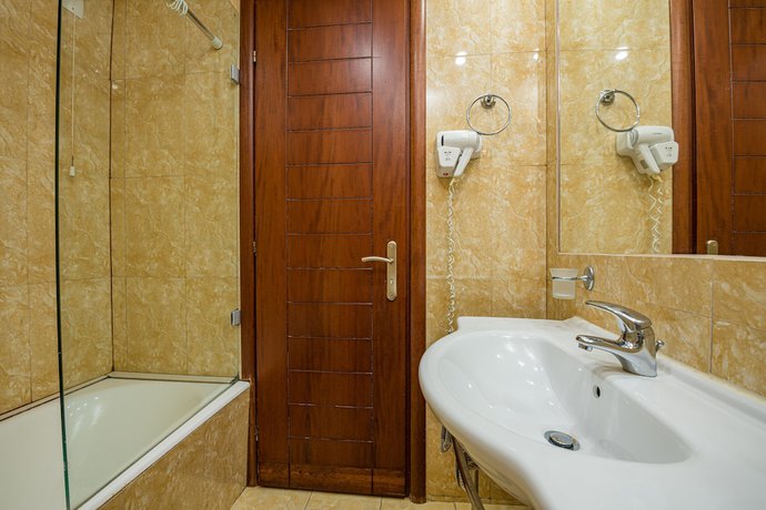 Imagen de la habitación del Hotel Caretta Beach Resort and WaterPark. Foto 9