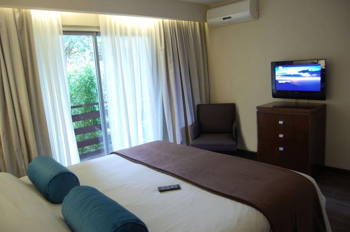 Imagen de la habitación del Hotel Careyes Aparts and Spa. Foto 2