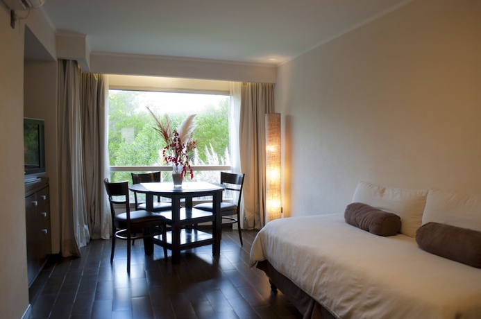 Imagen de la habitación del Hotel Careyes Aparts and Spa. Foto 7