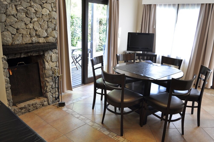 Imagen de la habitación del Hotel Careyes Aparts and Spa. Foto 12