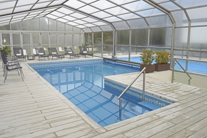 Imagen de la piscina del Hotel Careyes Aparts and Spa. Foto 19