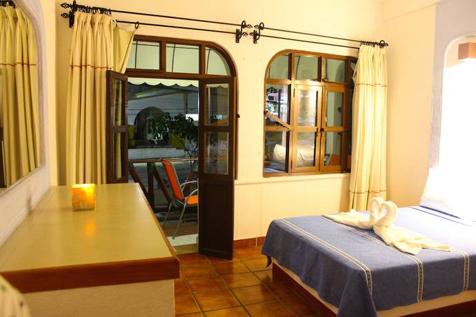 Imagen de la habitación del Hotel Careyes Puerto Escondido. Foto 10