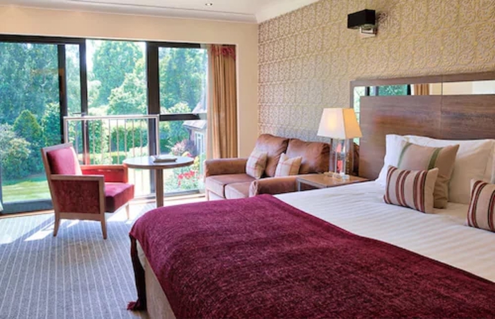 Imagen de la habitación del Hotel Careys Manor and Senspa. Foto 9