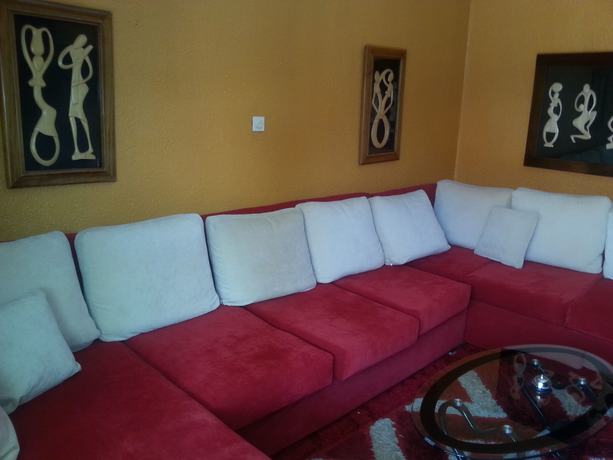 Imagen de los interiores del Hotel Cari. Foto 18