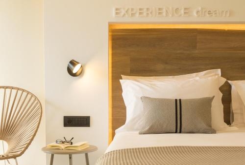 Imagen de la habitación del Hotel Carian. Foto 6