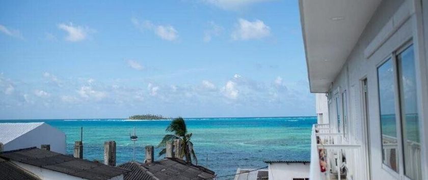 Imagen de la habitación del Hotel Caribbean Island. Foto 3
