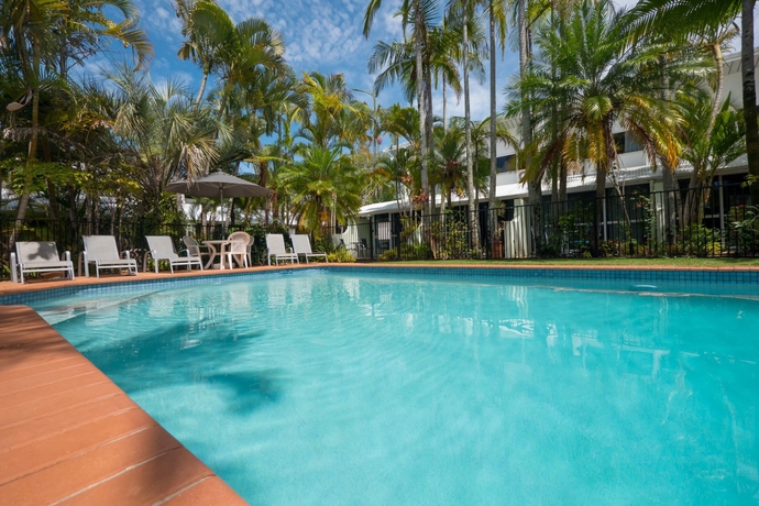 Imagen de la piscina del Hotel Caribbean Noosa. Foto 14