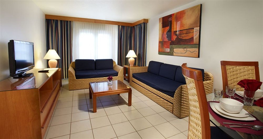 Imagen de los interiores del Hotel Caribbean Palm Village Resort. Foto 8