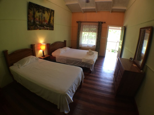 Imagen de la habitación del Hotel Caribbean Paradise Eco-lodge. Foto 6