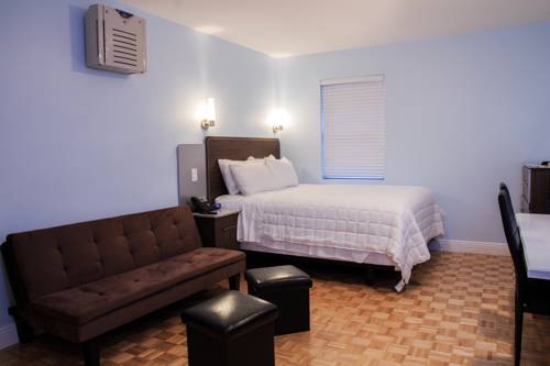 Imagen de la habitación del Hotel Caribbean Resort Suites. Foto 2