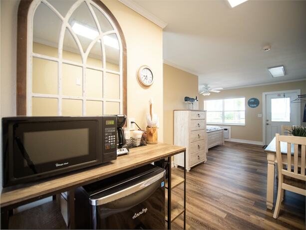 Imagen general del Hotel Caribbean Shores Waterfront Resort. Foto 2