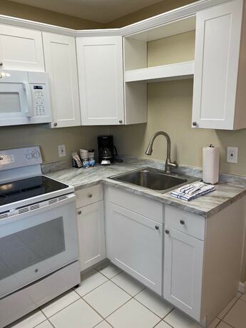 Imagen de la habitación del Hotel Caribbean Shores Waterfront Resort. Foto 14