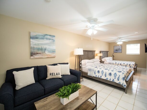 Imagen de la habitación del Hotel Caribbean Shores Waterfront Resort. Foto 15