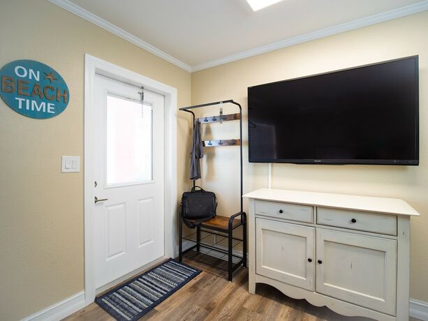 Imagen general del Hotel Caribbean Shores Waterfront Resort. Foto 4