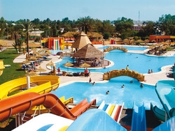Imagen de la piscina del Hotel Caribbean World Monastir. Foto 5
