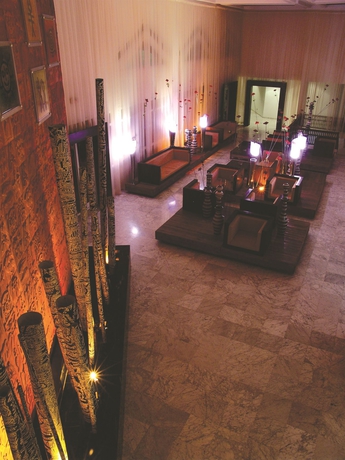 Imagen del bar/restaurante del Hotel Caribbean World Thalasso Djerba. Foto 4