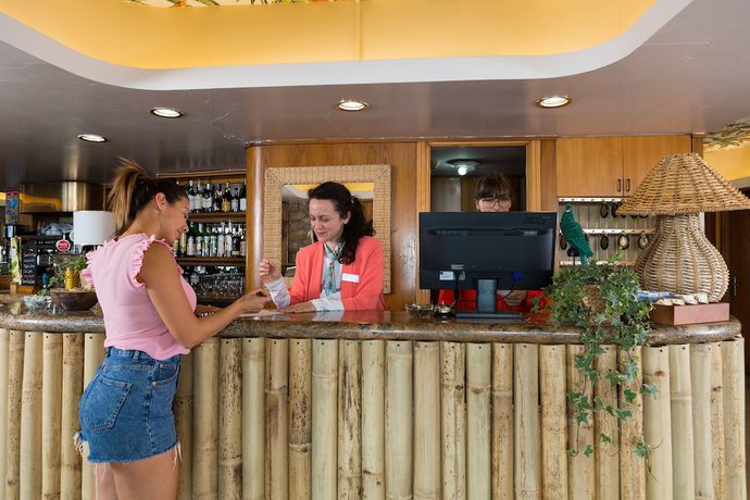 Imagen de los interiores del Hotel Caribe, Brenzone . Foto 20