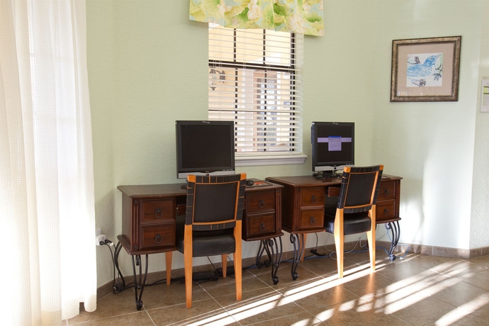 Imagen de los interiores del Hotel Caribe Cove Resort. Foto 15