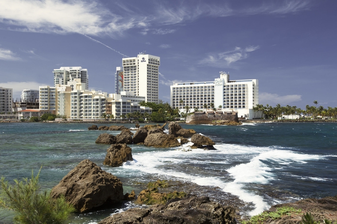 Imagen de los exteriores del Hotel Caribe Hilton. Foto 11