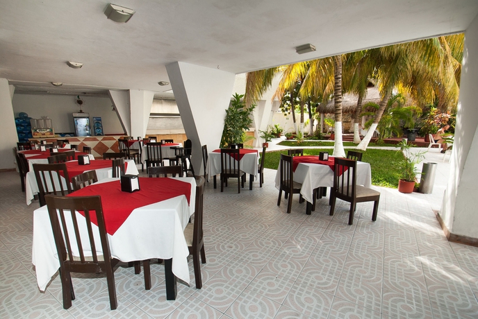 Imagen del bar/restaurante del Hotel Caribe Internacional. Foto 4