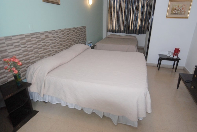 Imagen de la habitación del Hotel Caribe, PANAMA. Foto 9