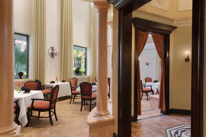 Imagen del bar/restaurante del Hotel Caribe Royale Orlando. Foto 4