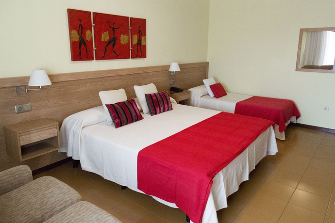 Imagen de la habitación del Hotel Caribe Sanxenxo. Foto 6