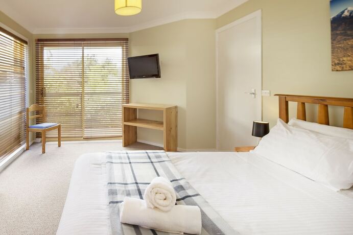 Imagen de la habitación del Hotel Caribou 3 - Modern and spacious with views over Lake Jindabyne. Foto 3