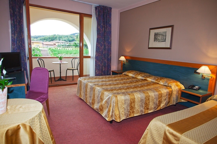 Imagen de la habitación del Hotel Carignano, Lucca. Foto 3