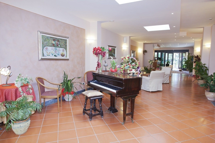 Imagen de los interiores del Hotel Carignano, Lucca. Foto 7