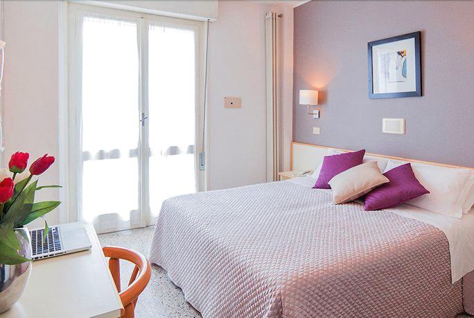 Imagen general del Hotel Carignano, Riccione. Foto 1