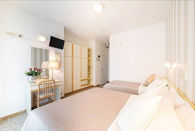 Imagen de la habitación del Hotel Carignano, Riccione. Foto 11
