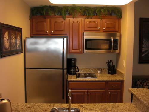 Imagen de la habitación del Hotel Carillon Beach Resort Inn. Foto 3