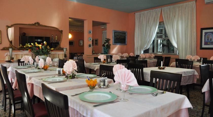 Imagen del bar/restaurante del Hotel Carillon, Bellaria-Igea Marina. Foto 3