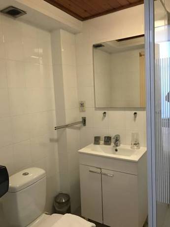 Imagen de la habitación del Hotel Carillon, Haarlem. Foto 4