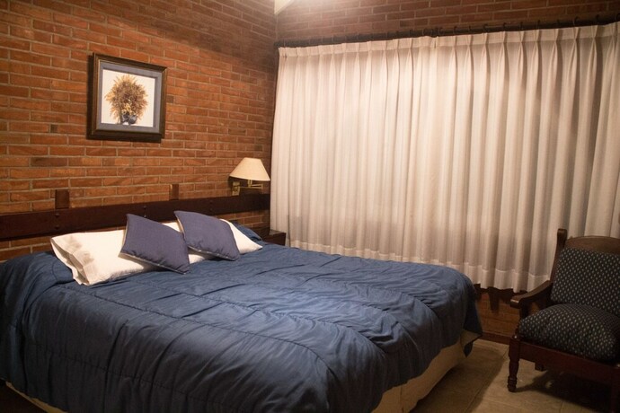 Imagen de la habitación del Hotel Carilo Hills. Foto 20