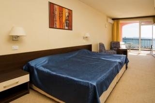 Imagen de la habitación del Hotel Carina Beach. Foto 3